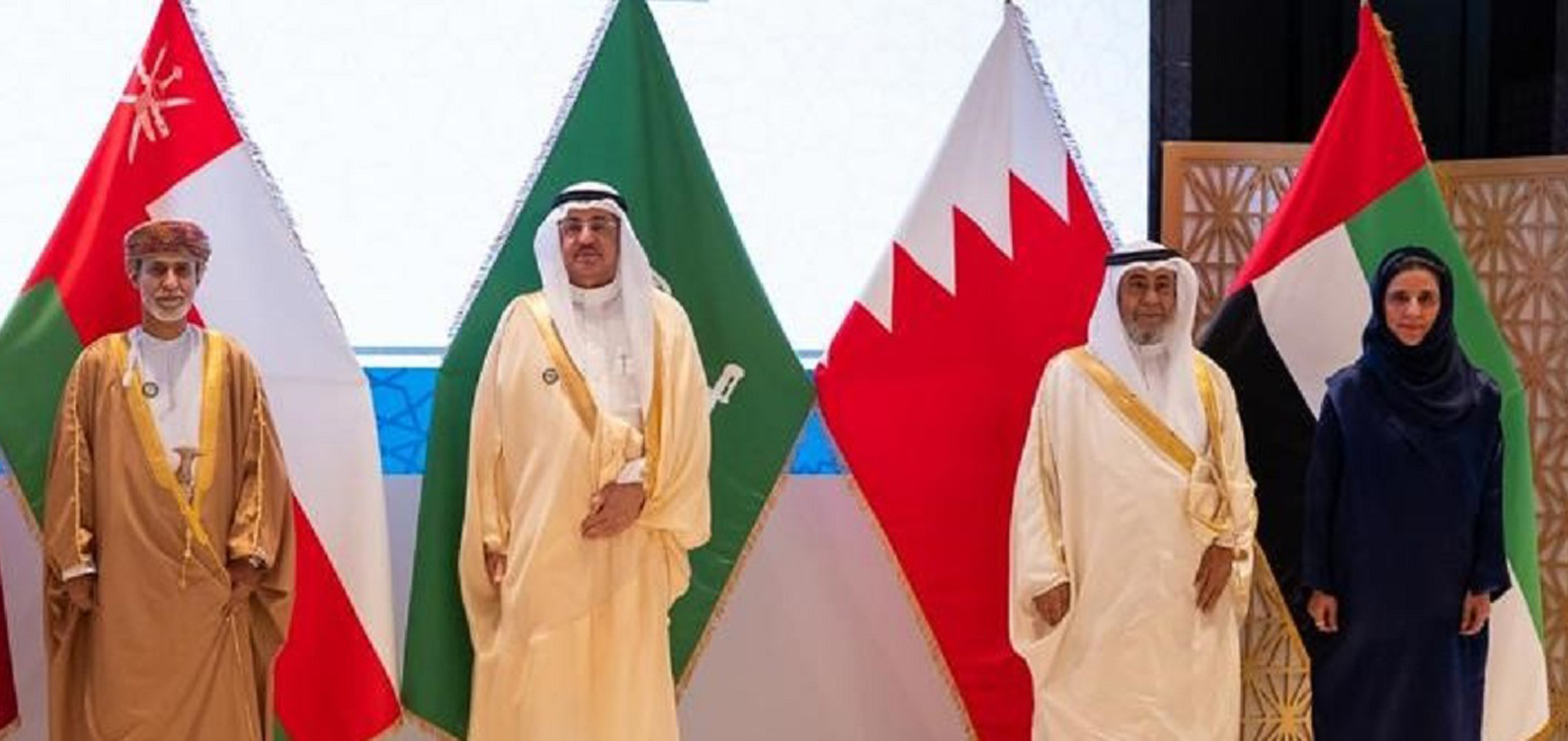 Minister of Shura and Representatives Affairs Participates in the 26th Meeting of the Ministerial Committee Assigned to Follow Up on the Implementation of Decisions Related to Joint Gulf Action